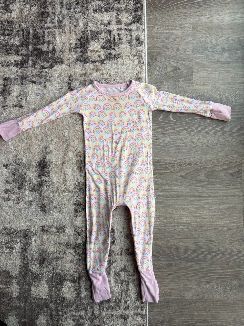 Sleepies Bamboo Pastel Rainbows Zippy Size 6-12m